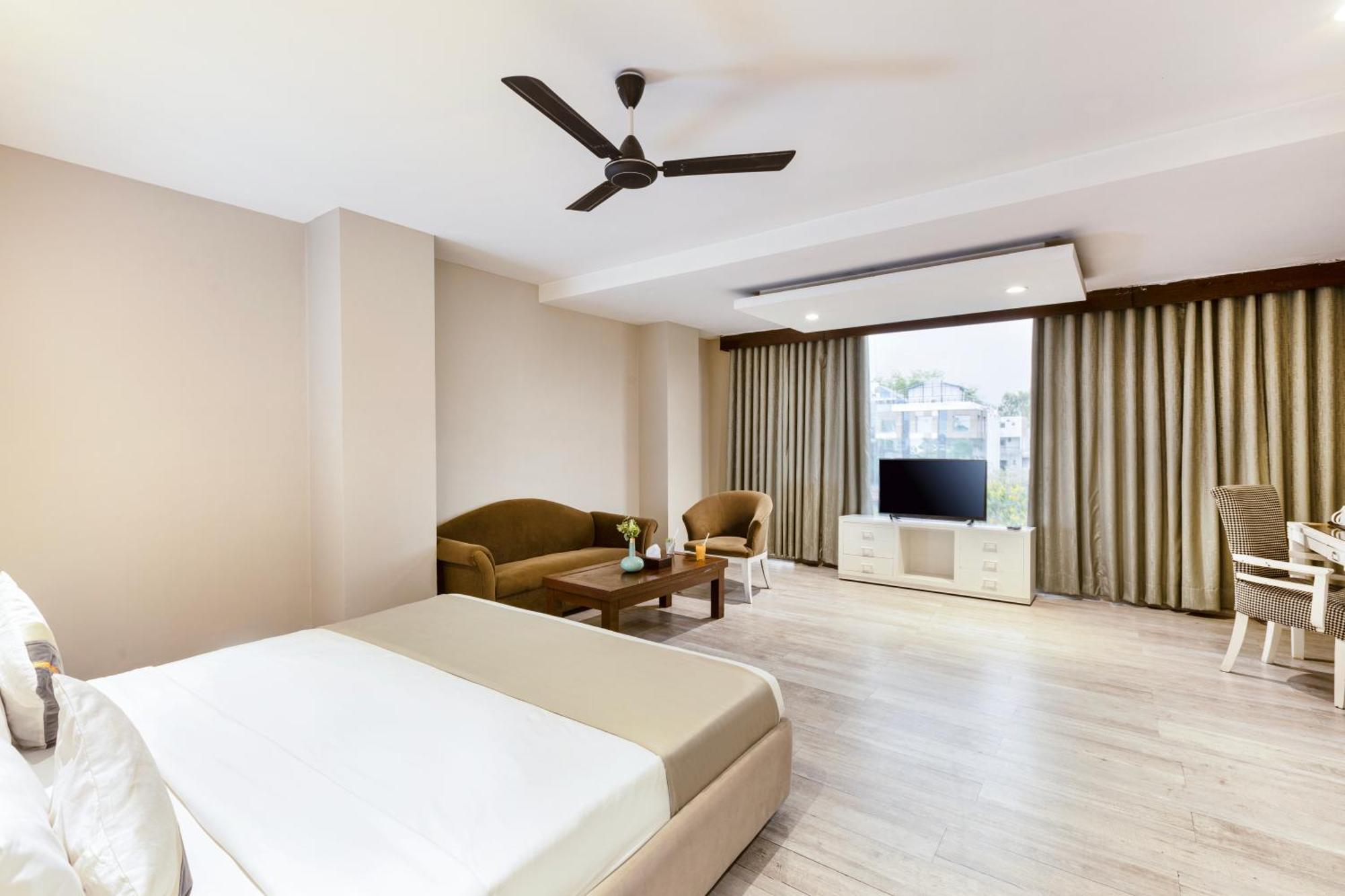 Skon Boutique By Orion Hotels Neu-Delhi Exterior foto